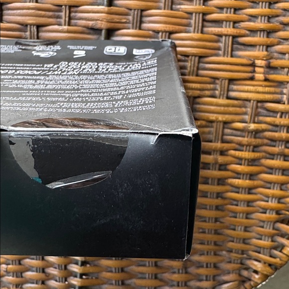 Style Essentials Metallic FX Total Look Set - Picture 4 of 8